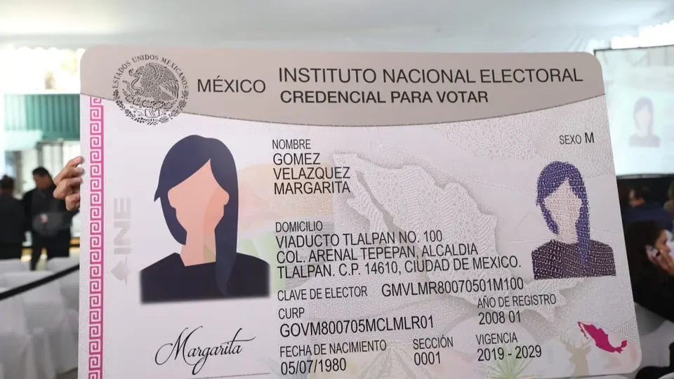Los jóvenes que cumplan 18 años antes o el mismo día de la elección podrán adelantar su trámite para obtener la credencial del INE./ INE