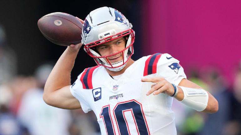 Drake Maye en el partido de Semana 1 ante los Seahawks | AP