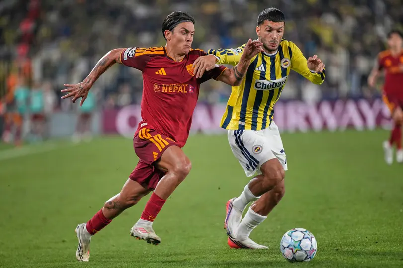 Fenerbahce vs Roma l AP