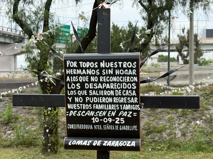 La explosión en el Puente de la Concordia dejó 32 personas fallecidas y decenas de lesionados./ Georgina Sánchez