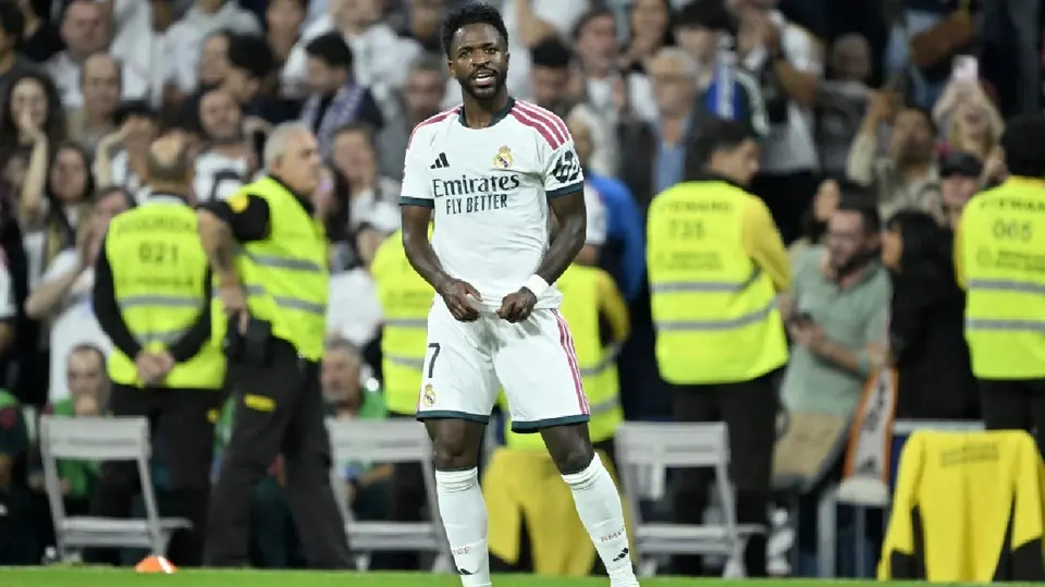 Vinícius Júnior previo a su expulsión contra Villarreal en LaLiga | AFP