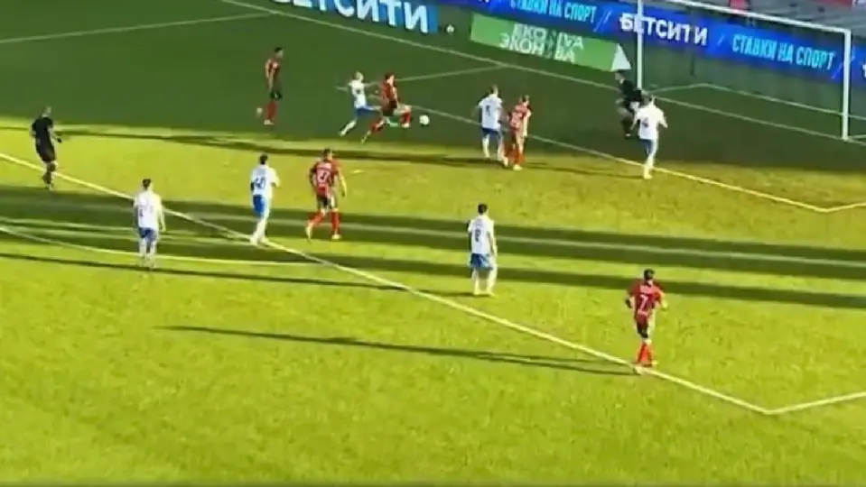 Gol de César Montes con el Lokomotiv | CAPTURA DE PANTALLA
