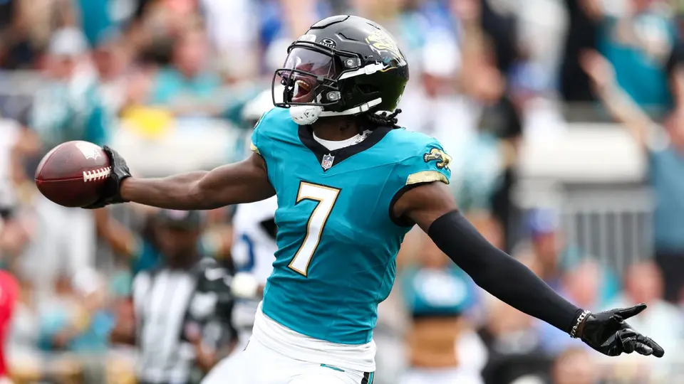 Brian Thomas Jr., sigue en la mira de varios equipos, pero Jacksonville se resiste a dejarlo ir