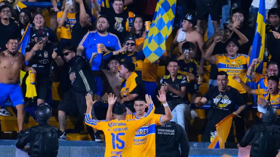 Gol de Guillermo 'Memote' Martínez ante Toluca | MEXSPORT
