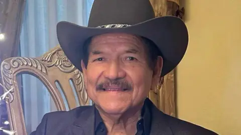 Desde 1982, Don Chayo ha sido la voz principal de Los Cardenales de Nuevo León./ IG: IG @donchayoficial