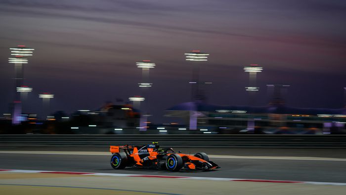 Lando Norris durante las pruebas de pretemporada en el Circuito Internacional de Bahréin | AP