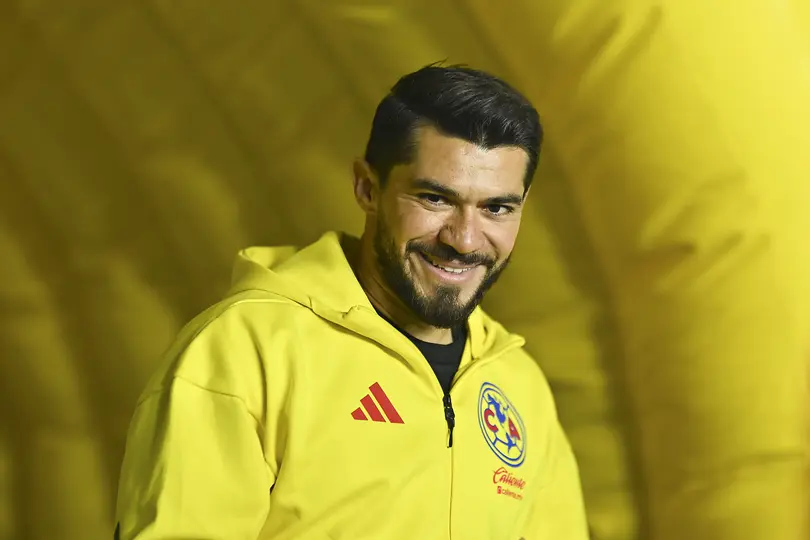 Henry Martín previo a un partido | Imago7