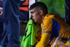 Juan Brunetta rompe en llanto tras ser sustituido ante el Forge FC