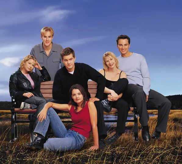 James Van Der Beek fue reconocido mundialmente por protagonizar la serie juvenil Dawson’s Creek. / Dawson's Creek Wiki