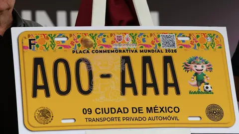 Las placas especiales del Mundial 2026 pueden recogerse con cita previa en módulos autorizados./ Gobierno de México