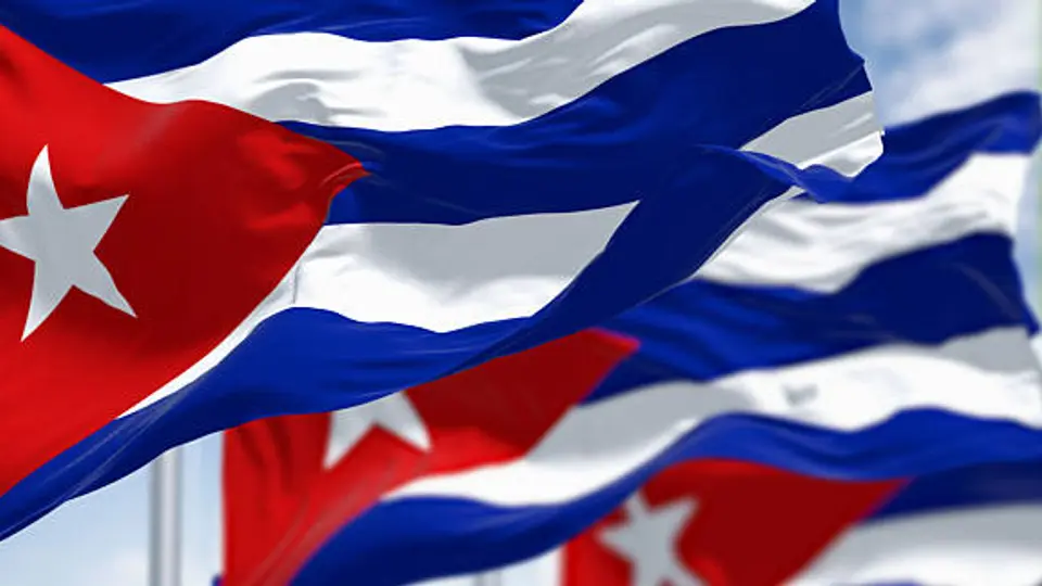 Cuba enfrenta apagones prolongados debido a la crisis energética y la escasez de combustible./ Pixabay