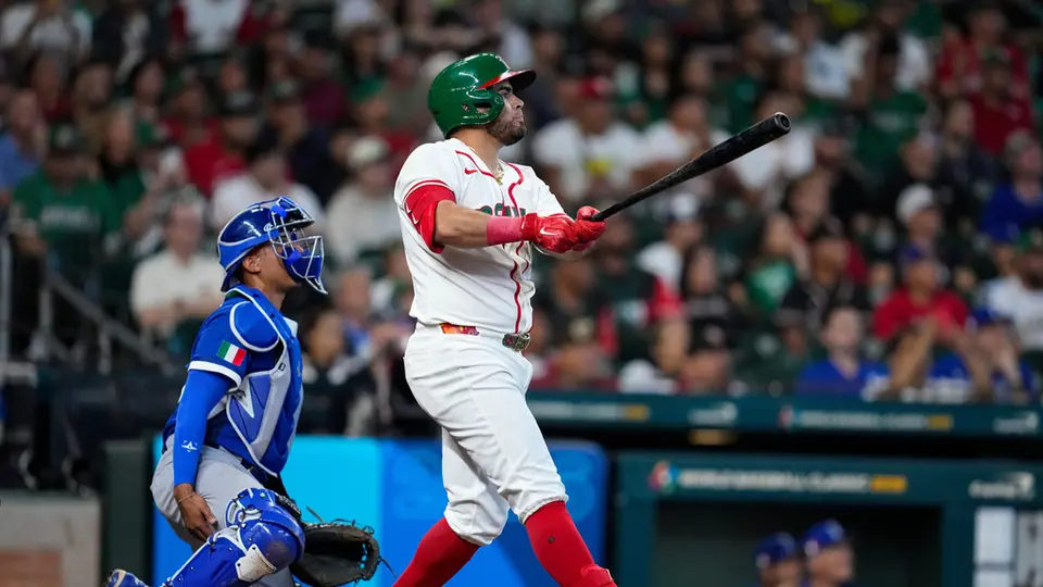 ITALIA VS MÉXICO | AP
