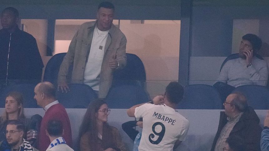 Mbappé vio el triunfo del Real Madrid en la banca | AP