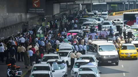 Desde las 9 de la mañana se prevé comience el bloqueo al Aeropuerto capitalino / Redes Sociales