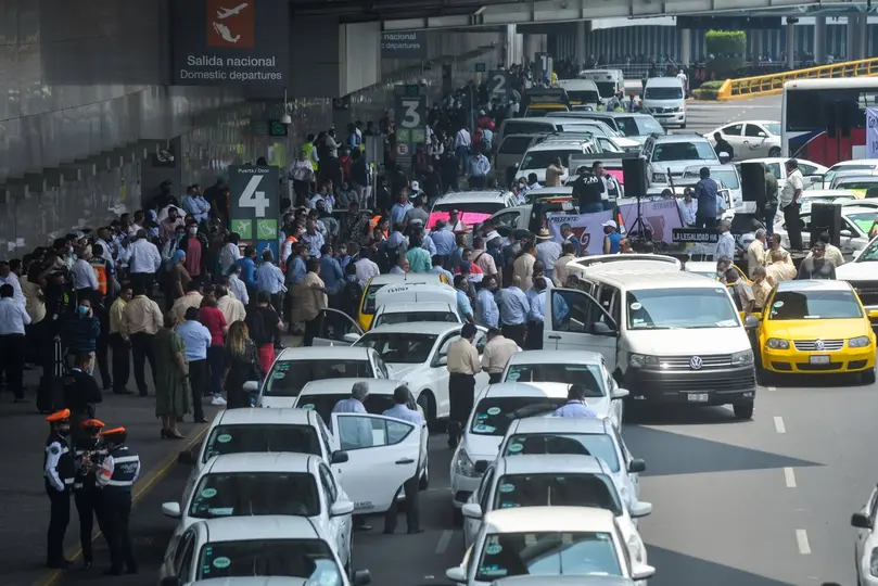 Desde las 9 de la mañana se prevé comience el bloqueo al Aeropuerto capitalino / Redes Sociales