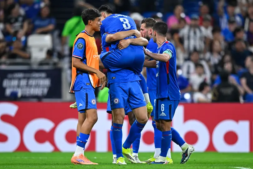 Cruz Azul festeja victoria sobre Rayados | MEXSPORT