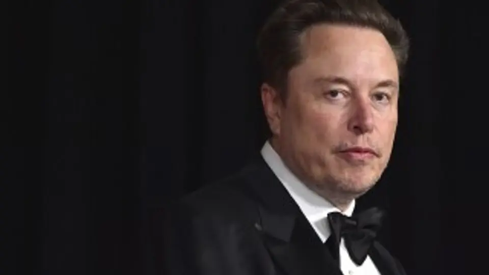 El fundador de Tesla y SpaceX domina nuevamente la lista de multimillonarios publicada por Forbes en 2026./ AP