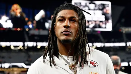 Isiah Pacheco firma con Lions tras su etapa ganadora con Chiefs