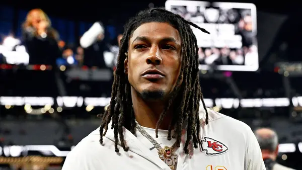 Isiah Pacheco firma con Lions tras su etapa ganadora con Chiefs