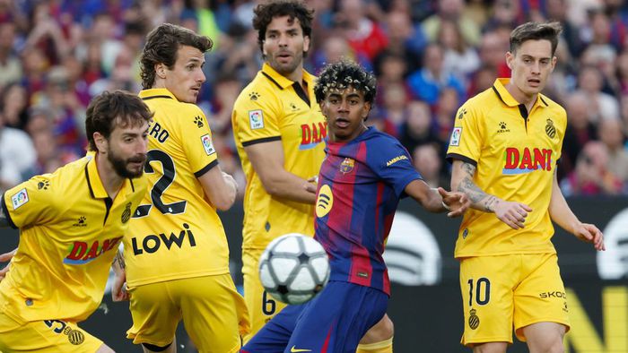 BARCELONA VS ESPNAYOL | AP