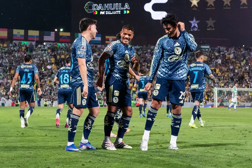 Jonathan dos Santos celebrando el gol ante Santos | MEXSPORT