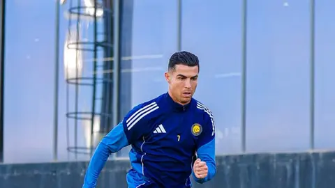 Cristiano Ronaldo durante un calentamiento Al - Nassr l INSTA: @cristiano