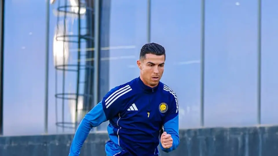 Cristiano Ronaldo durante un calentamiento Al - Nassr l INSTA: @cristiano