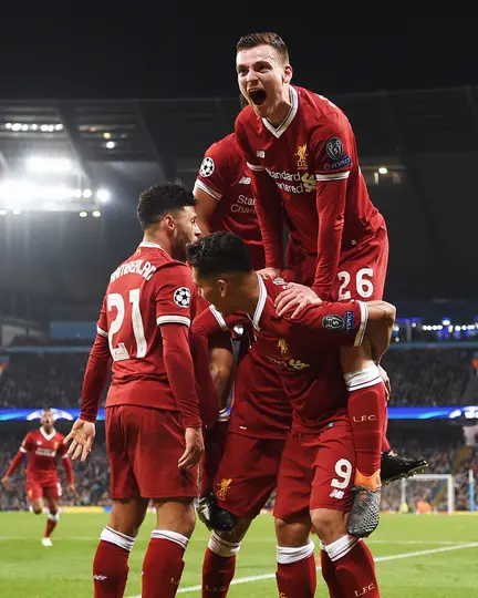 Andy Robertson se irá del Liverpool l X:LFC