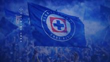 Cruz Azul recibe banderazo previo al Clásico Joven por parte de ‘La Sangre Azul’