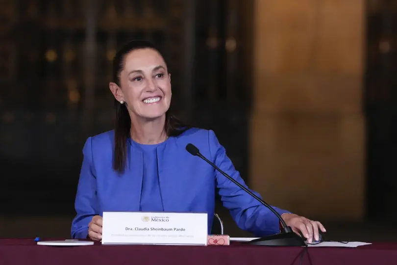 La presidenta Claudia Sheinbaum reveló que Clara Brugada regalará su boleto del partido de inauguración / FB: @ClaudiaSheinbaumPardo