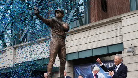 ¡Insólito! Estatua de Ichiro Suzuki se rompió en su revelación
