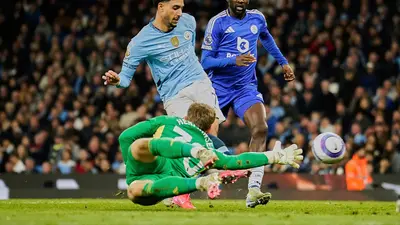 Omar Marmoush, a un paso del Tottenham