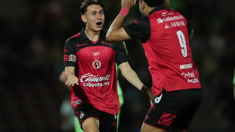 Ramiro Arciga marcando el 0 a 2 de Xolos de Tijuana ante Juárez | MEXSPORT