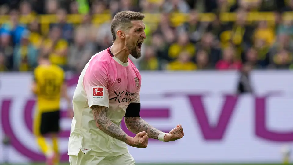 Robert Andrich celebrando su gol ante el Dortmund l AP