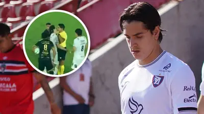 ¡Grotesco! Jugador del Tepatitlán se vuelve loco y pechea a árbitro; se espera fuertes represalias