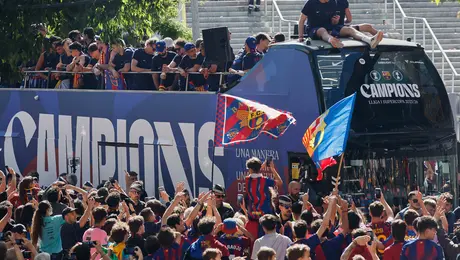 Lamine Yamal y Barcelona protagonizan festejos tras coronación ante el Real Madrid