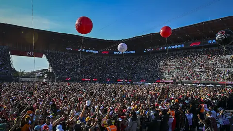 Afición en el Autódromo Hermanos Rodríguez durante el Gran Premio de México 2025 | IMAGO 7