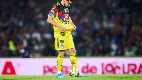 ¡Devastado! Así salió Henry Martín tras el penal fallado que eliminó al América