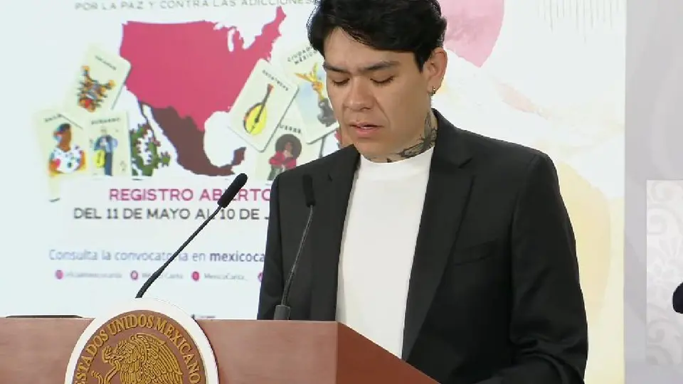 “La música implica una responsabilidad”, declaró Junior H durante su participación en Palacio Nacional./ X