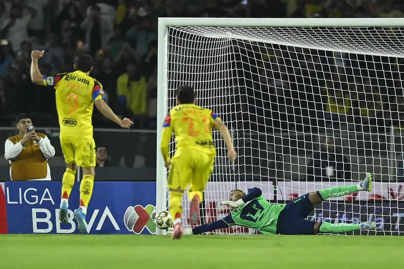 Henry Martín, en el fallo ante Pumas l IMAGO7