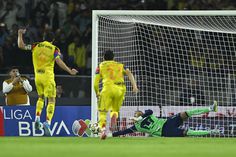 ¡MUCHO OJO! SE TENÍA QUE REPETIR EL PENAL QUE FALLÓ HENRY MARTÍN