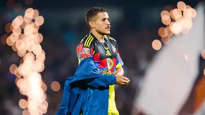 Jonathan dos Santos abandona Ciudad Universitaria envuelto en lágrimas; ¿se acerca su retiro?
