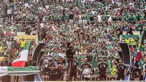 El Potrillo logró conmover con su interpretación en la inauguración del Mundial 2026 / Alberto Castillo-OCESA Seitrack