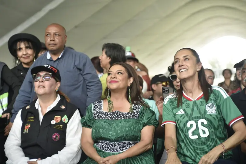 La presidenta Claudia Sheinbaum acudió al Deportivo Hermanos Galeana para seguir el partido inaugural del Mundial 2026 entre México y Sudáfrica./ RS