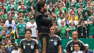Video: Alejandro Fernández conmueve con su interpretación del Himno Nacional Mexicano