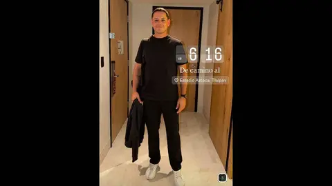 Javier Hernández rumbo al partido inaugural l Instagram: @ch14_