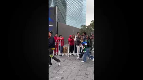 ¡Ya hay pique! Aficionados de Sudáfrica se molesta al grito de "México, México"