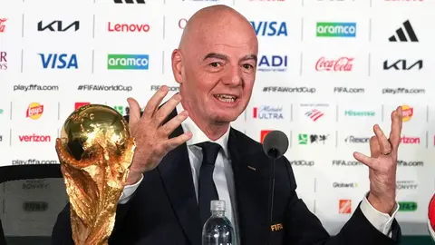 Entre abucheos, Infantino dio el 'banderazo de salida' del Mundial 2026