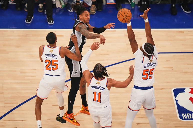 Knicks sin encontrar respuesta ante los Spurs en el Juego 4 de las Finales de la NBA | AP