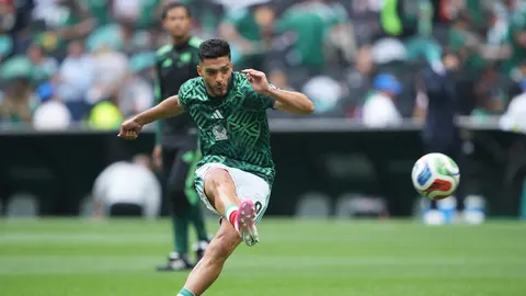 Raúl Jiménez, jugador de la Selección Mexicana | MEXSPORT